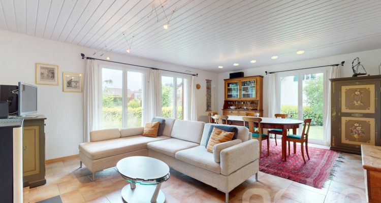 Maison familiale rénovée avec studio indépendant image 5