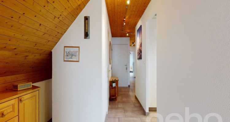 Grosszügige Attikawohnung mit Blick auf die Alpen image 10