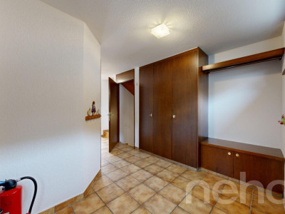 Grande maison avec appartement 2.5 indépendant - Vue dégagée image 12