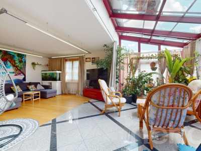 Grosszügige Gartenwohnung an zentraler Lage image 1