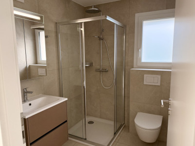 En pignon, spacieux, lumineux et pratique  image 11