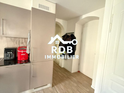 Appartement en duplex de 5,5 pièces au 1er étage situé à Orbe 1350 image 9