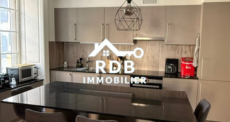 Appartement en duplex de 5,5 pièces au 1er étage situé à Orbe 1350 image 2