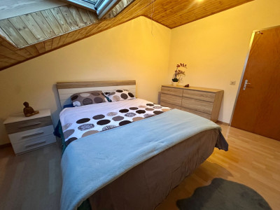 Chambre meublée, cosy et confortable image 1