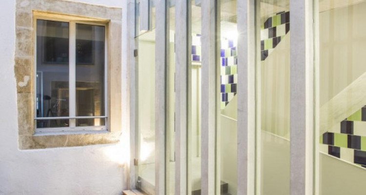 Appartement lumineux au centre-ville de Neuchâtel image 1