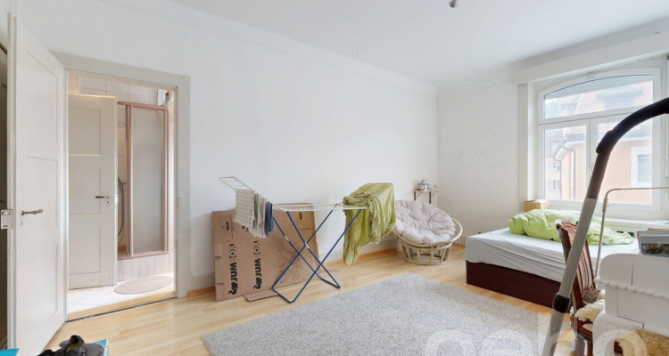 Attraktive Anlageimmobilie mit grosser Wohnfläche image 8