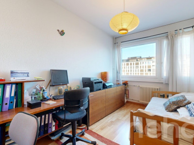 Bel appartement familial, 114 m², lumineux, hypercentre image 9