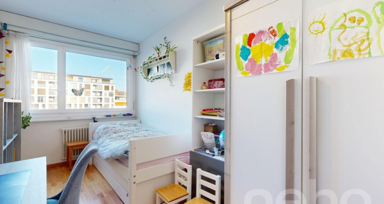 Bel appartement familial, 114 m², lumineux, hypercentre image 8