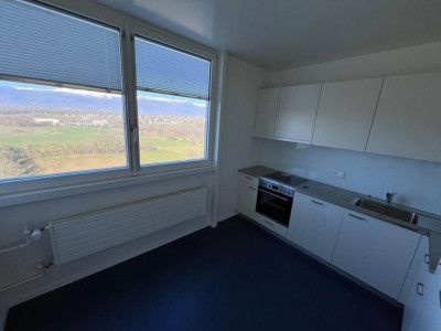 Appartement 5 pièces situé au Lignon image 2