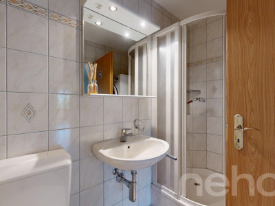 Attraktive 4.5-Zimmer-Wohnung mit Balkon an ruhiger Lage in Widen image 10