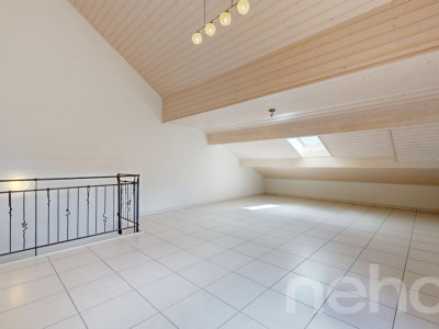 Rare à la vente : Maison familiale avec couvert à voitures ! image 8