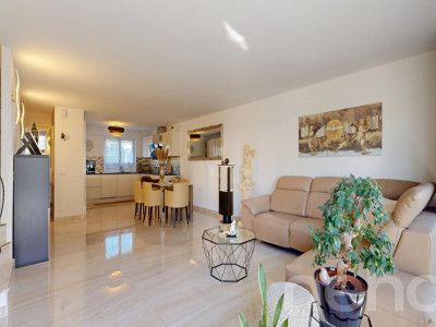 Charmante Doppelhaushälfte mit Garten und viel Raum für Familie image 2