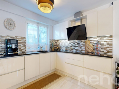 Charmante Doppelhaushälfte mit Garten und viel Raum für Familie image 7