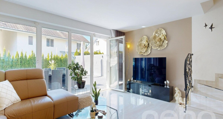 Charmante Doppelhaushälfte mit Garten und viel Raum für Familie image 1