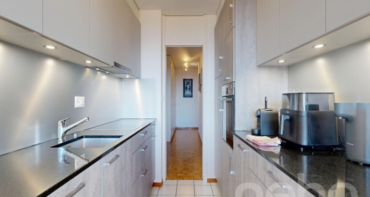 Coup de c?ur : 4,5 pièces avec balcon et vue lac ! image 4