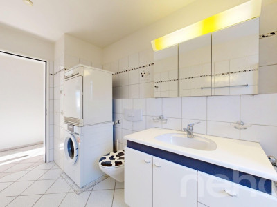 Helle 4.5-Zimmerwohnung mit Balkon in Rotkreuz image 10