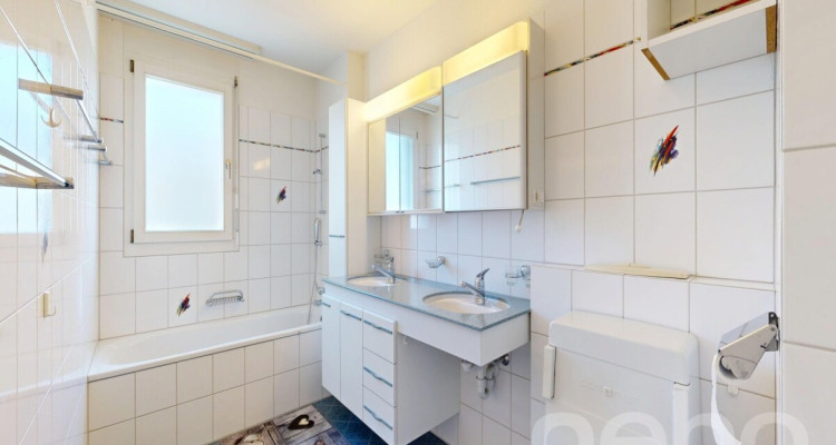 Helle 4.5-Zimmerwohnung mit Balkon in Rotkreuz image 11