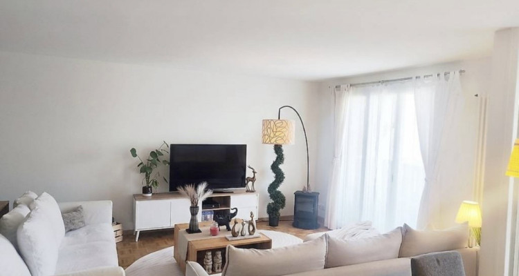 Appartement 4 pièces avec balcon – Perly image 3