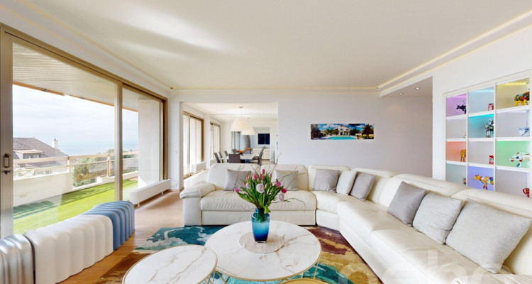 Grand appartement de 4,5 pcs avec vue panoramique sur le lac à Pully image 3