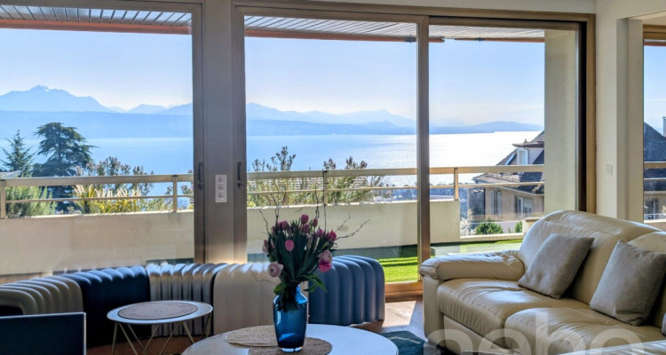 Grand appartement de 4,5 pcs avec vue panoramique sur le lac à Pully image 5
