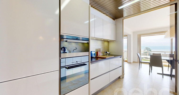 Grand appartement de 4,5 pcs avec vue panoramique sur le lac à Pully image 10