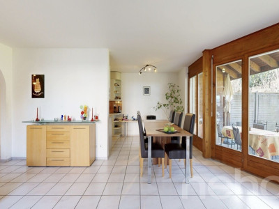 Villa familiale lumineuse avec jardin à Avry-sur-Matran image 8