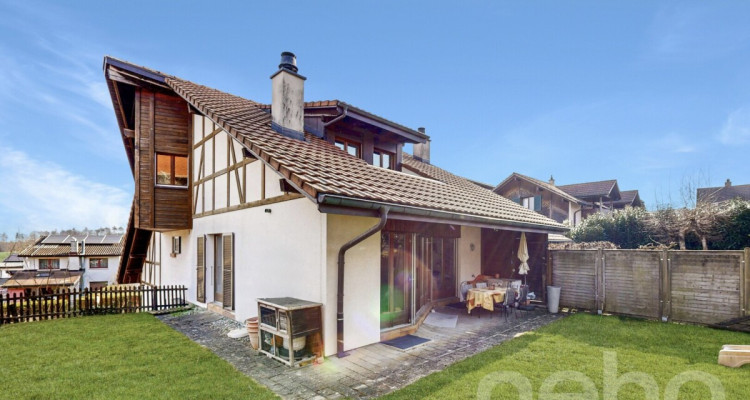 Villa familiale lumineuse avec jardin à Avry-sur-Matran image 1