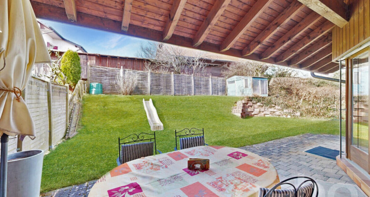 Villa familiale lumineuse avec jardin à Avry-sur-Matran image 11