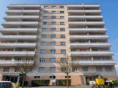 Appartement dangle traversant - 4 pièces - A rénover image 2