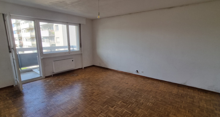 Appartement dangle traversant - 4 pièces - A rénover image 7