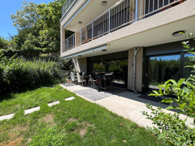 Au coeur de Neuchâtel ? Appartement contemporain dexception avec terrasse et jardin privatif image 9