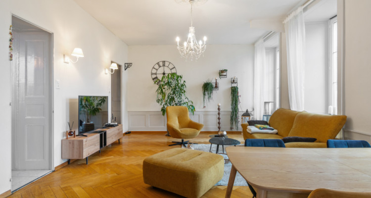 Splendide Maison de Maître de 1848 – Un Trésor au Cœur des Brenets image 3