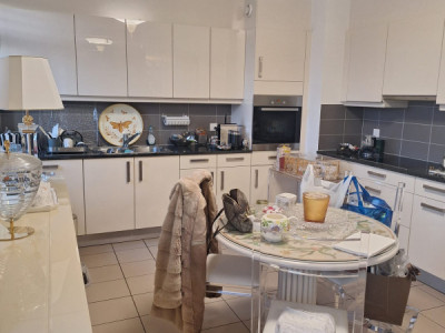 Spacieux appartement de 6 pièces 155 m² Champel / Florissant image 3