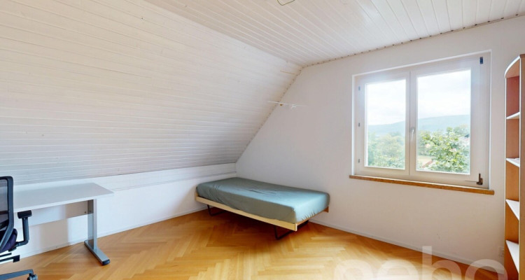 Freistehendes Einfamilienhaus mit Naturpool in ruhiger Lage image 7