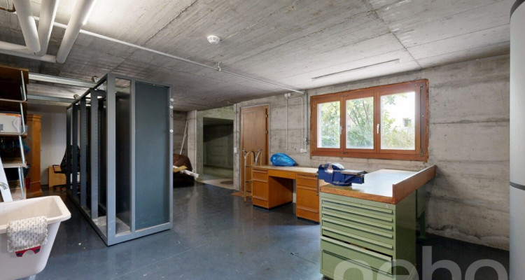 Freistehendes Einfamilienhaus mit Naturpool in ruhiger Lage image 10