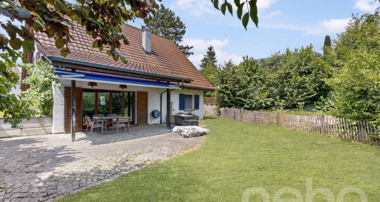 Freistehendes Einfamilienhaus mit Naturpool in ruhiger Lage image 11