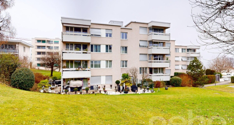 Praktische Wohnung an zentraler Wohnlage in Horgen image 1