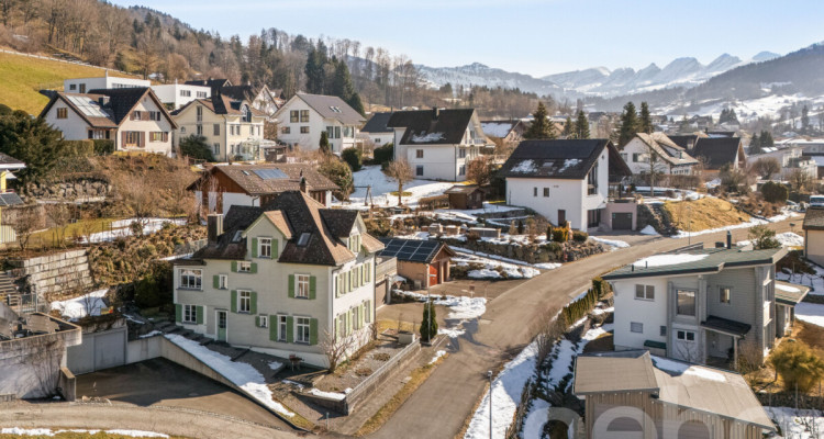 Stilvoll restauriertes Wohnhaus von 1919 image 12