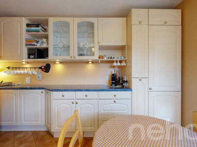 Charmante villa avec piscine et grand jardin arboré image 8