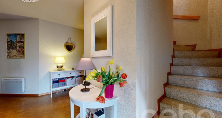 Charmante villa avec piscine et grand jardin arboré image 9