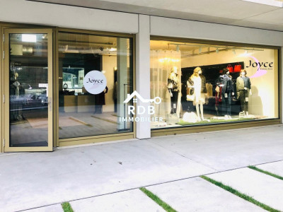 Local commercial – 96 m² – Disponible immédiatement – Sion – Cour de Gare image 3