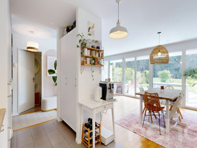 Magnifique Duplex contemporain avec terrasse, jardin & cadre verdoyant image 8