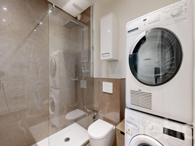 Bel appartement rénové de 4,5 pces avec vue sur le lac à Lausanne image 11