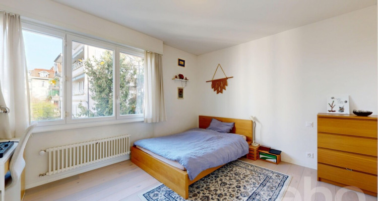 Bel appartement rénové de 4,5 pces avec vue sur le lac à Lausanne image 9