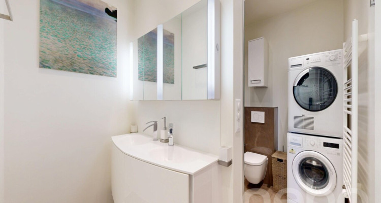 Bel appartement rénové de 4,5 pces avec vue sur le lac à Lausanne image 12