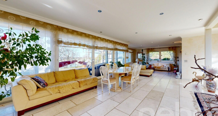 Villa d?exception avec vue panoramique sur le lac image 9