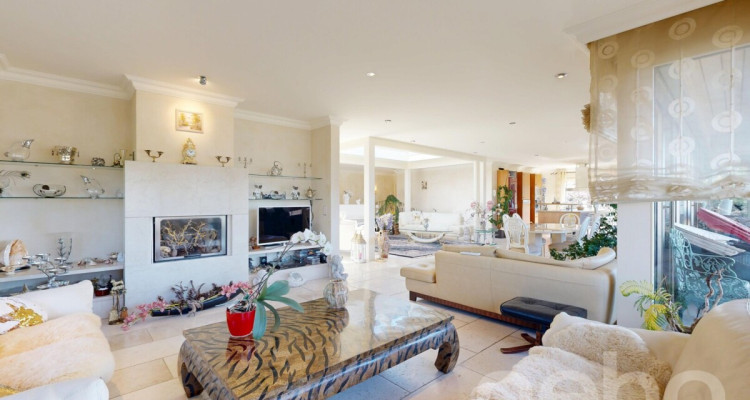 Villa d?exception avec vue panoramique sur le lac image 12