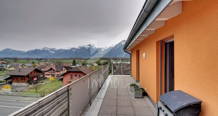 Magnifique attique 3.5p + mezzanine image 9