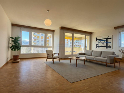 Somptueux appartement 6 pièces avec vue panoramique image 2