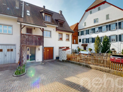 Grosszügiges Wohnen mit Terrasse, Garten und viel Komfort image 11